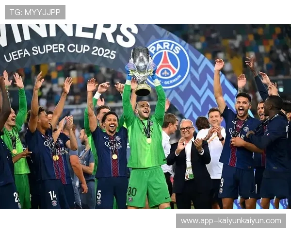 法超杯决赛拉莫斯补时绝平，巴黎展现冠军韧性