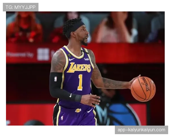 达拉斯飞翼更新伤情：主力控卫格雷伤势恢复良好，已开始有球训练